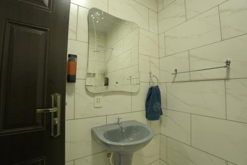 bathroom_2