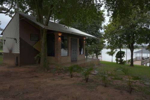 cabin_front_1