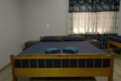 matrimonial_bed